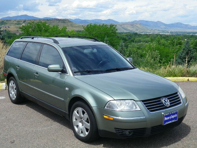 2003 Volkswagen Passat SE Crew Cab 4WD FFV