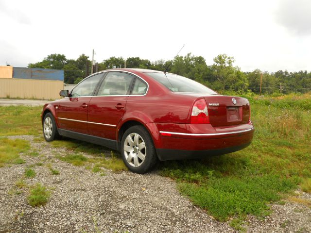 2003 Volkswagen Passat SE Crew Cab 4WD FFV