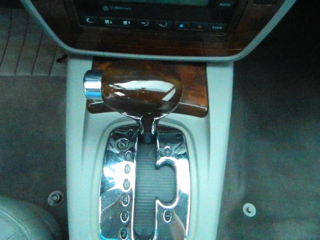 2003 Volkswagen Passat SE Crew Cab 4WD FFV