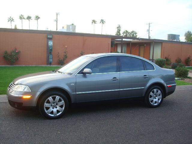 2003 Volkswagen Passat LS W/leather Seats
