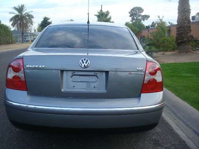 2003 Volkswagen Passat LS W/leather Seats