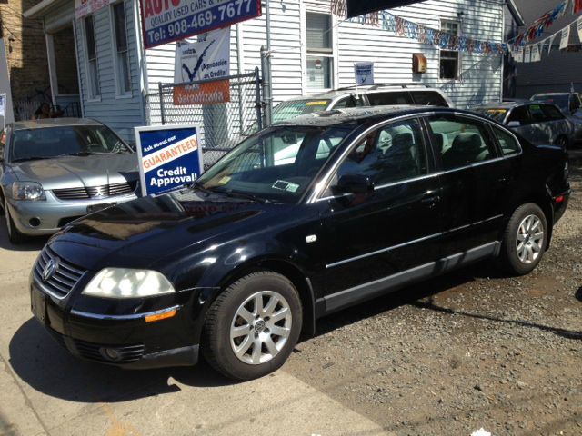 2003 Volkswagen Passat Unknown