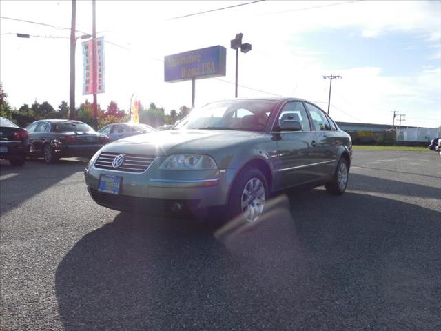 2003 Volkswagen Passat FWD 4dr Sport