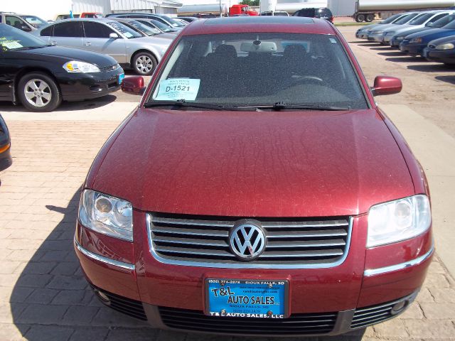 2003 Volkswagen Passat LS W/leather Seats