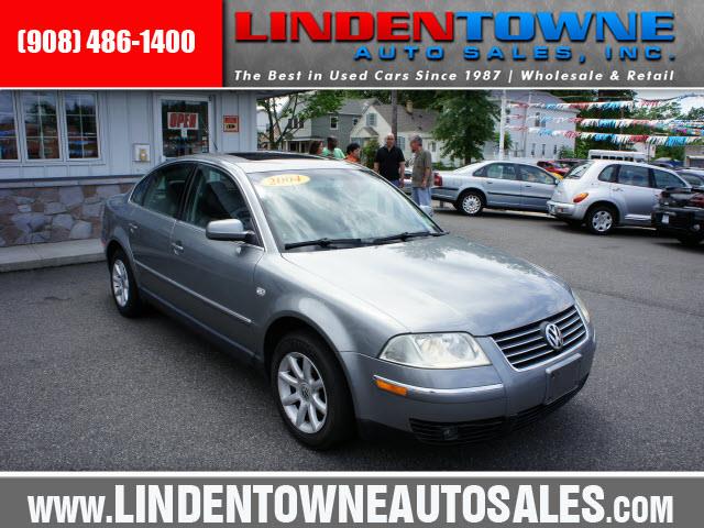 2004 Volkswagen Passat King Cab 4WD