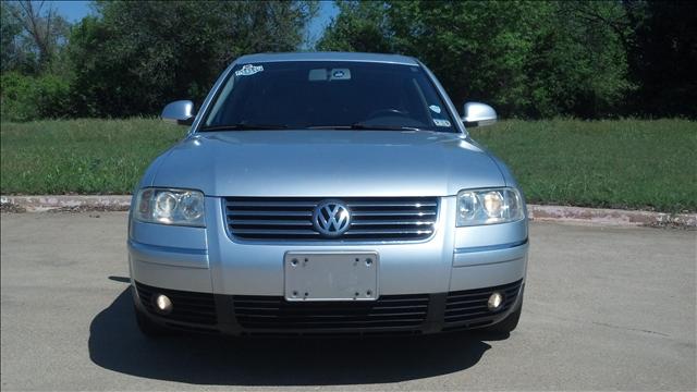2004 Volkswagen Passat CD With MP3