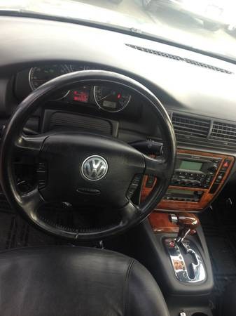 2004 Volkswagen Passat SE Crew Cab 4WD FFV