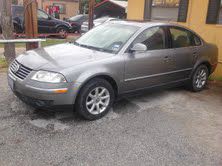 2004 Volkswagen Passat FWD 4dr Sport
