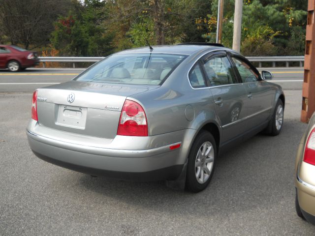 2004 Volkswagen Passat Unknown