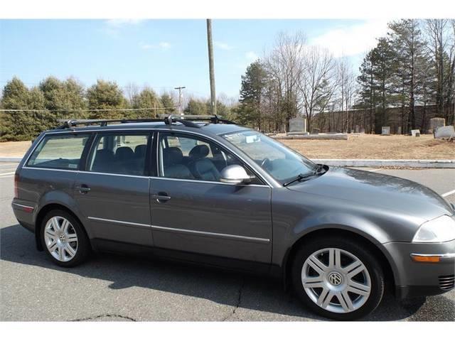 2005 Volkswagen Passat 4dr 112 WB AWD