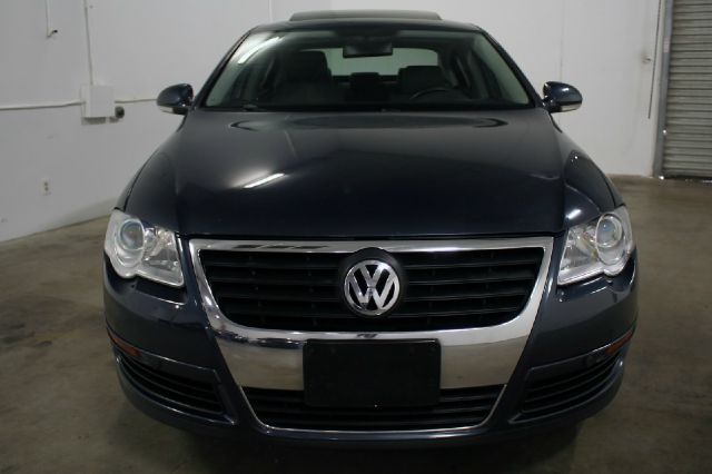 2006 Volkswagen Passat 4DR SDN LE V6 AT