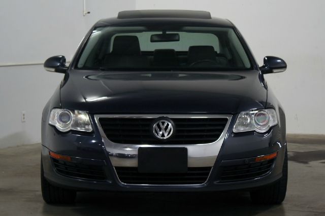 2006 Volkswagen Passat 4DR SDN LE V6 AT