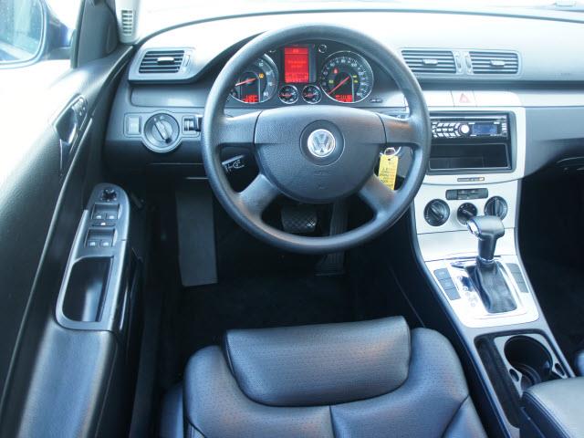 2006 Volkswagen Passat Wagon SE