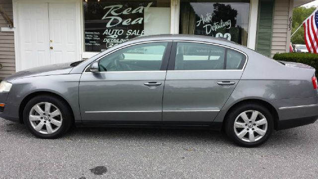 2006 Volkswagen Passat 4DR SDN LE V6 AT