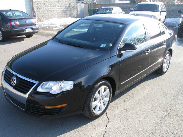 2006 Volkswagen Passat 4DR SDN LE V6 AT