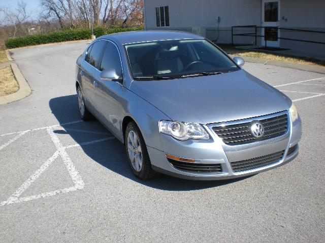 2006 Volkswagen Passat 4DR SDN LE V6 AT