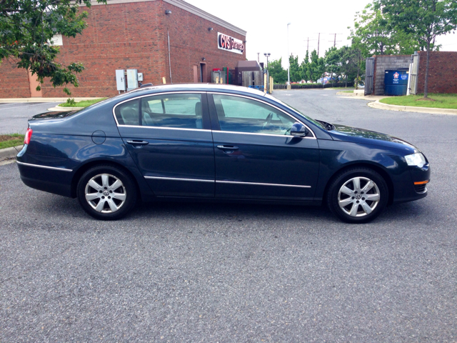2006 Volkswagen Passat Wagon SE
