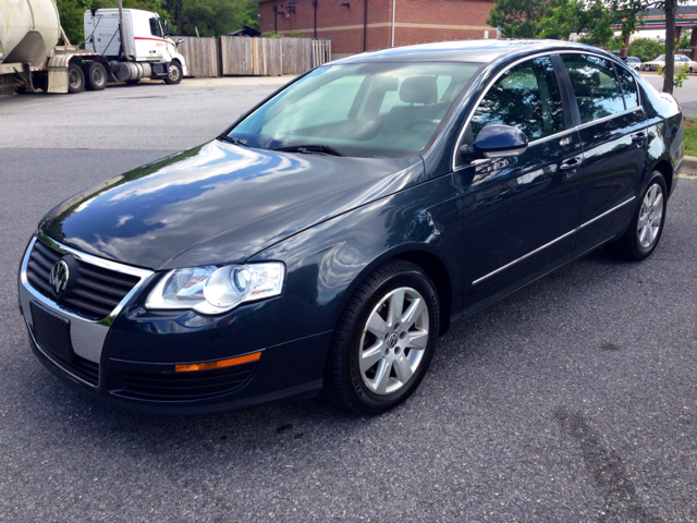 2006 Volkswagen Passat Wagon SE