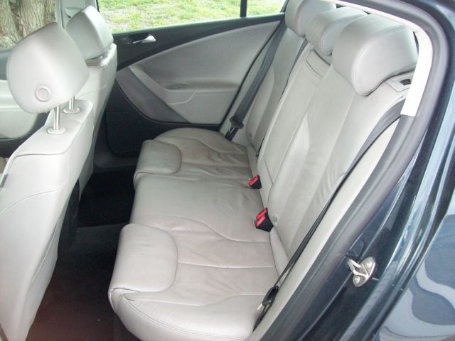 2006 Volkswagen Passat Coupe