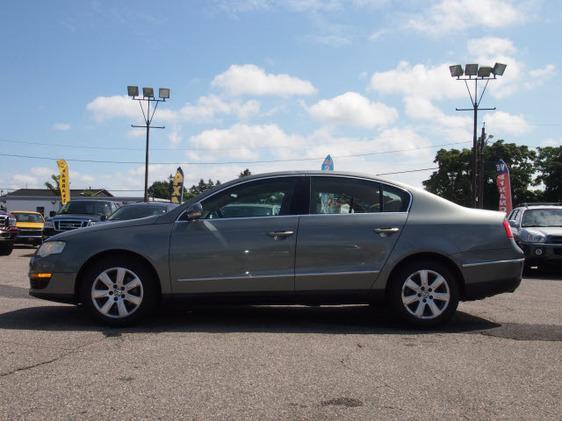 2006 Volkswagen Passat 4DR SDN LE V6 AT