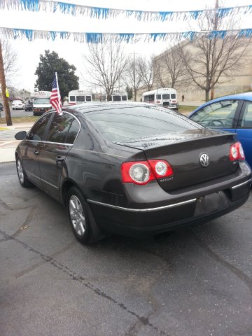 2006 Volkswagen Passat Unknown