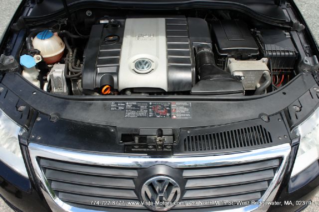 2006 Volkswagen Passat 4DR SDN LE V6 AT