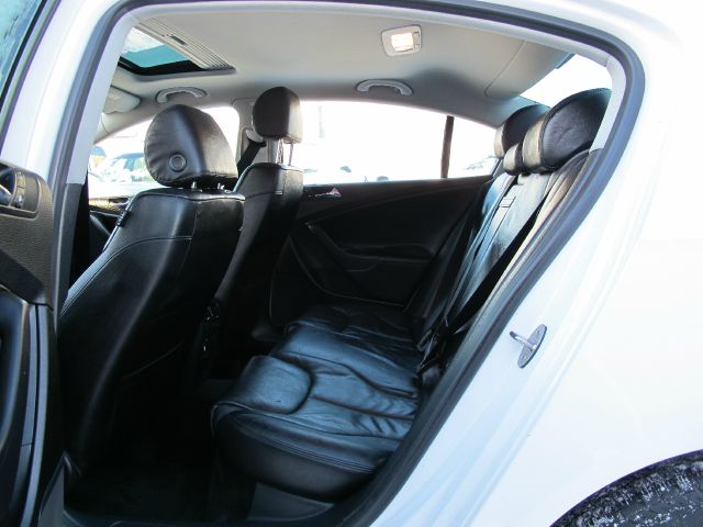 2006 Volkswagen Passat Wagon SE