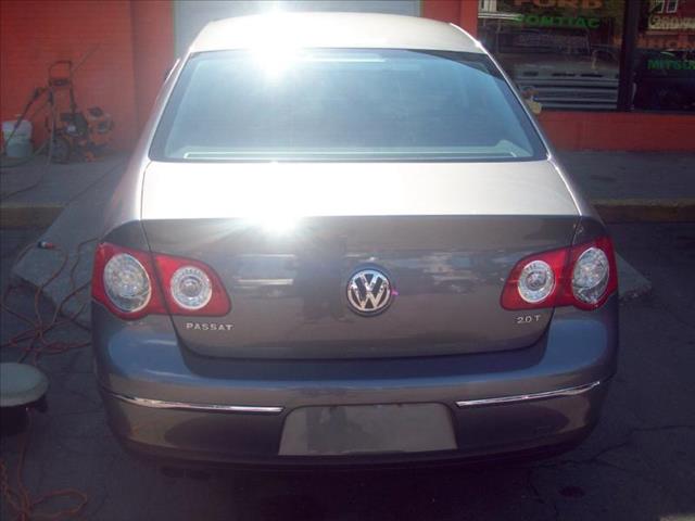 2006 Volkswagen Passat Wagon SE
