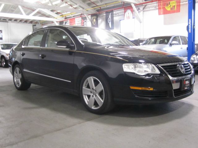 2006 Volkswagen Passat 4DR SDN LE V6 AT