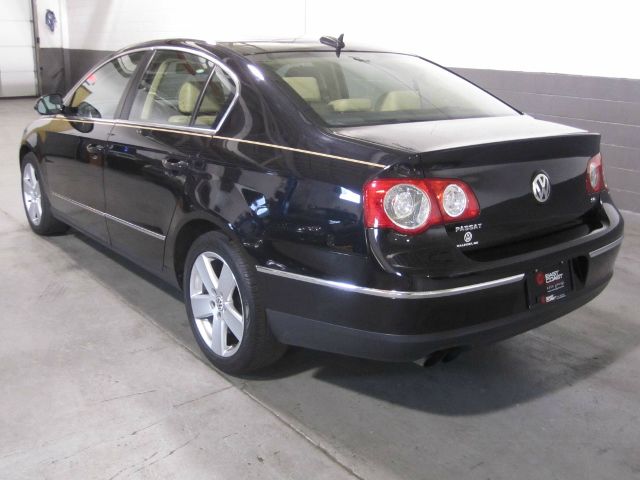 2006 Volkswagen Passat 4DR SDN LE V6 AT
