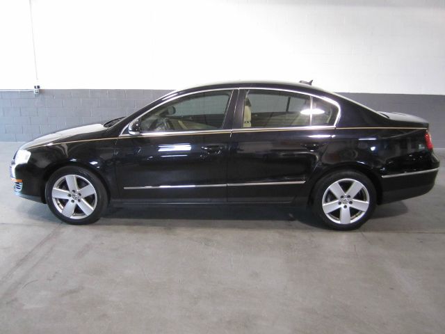 2006 Volkswagen Passat 4DR SDN LE V6 AT