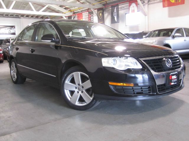 2006 Volkswagen Passat 4DR SDN LE V6 AT