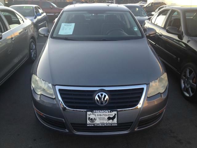 2006 Volkswagen Passat 4DR SDN LE V6 AT