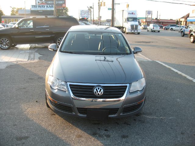 2006 Volkswagen Passat 4DR SDN LE V6 AT