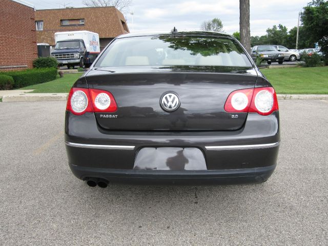 2006 Volkswagen Passat 4DR SDN LE V6 AT