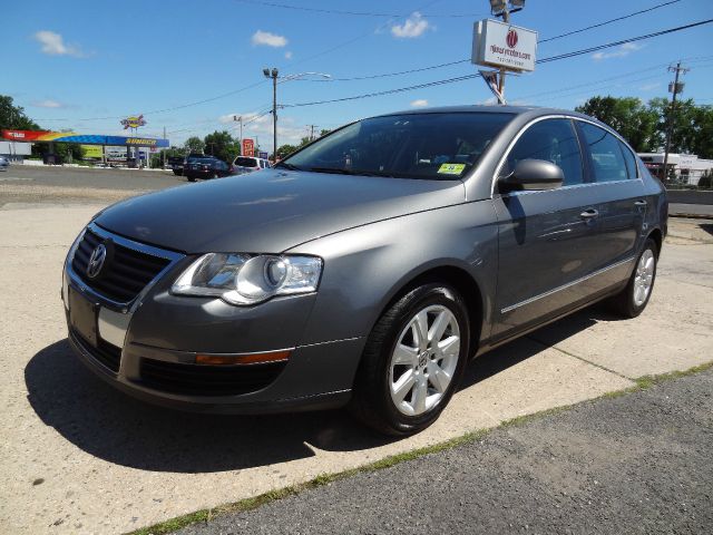 2006 Volkswagen Passat Wagon SE