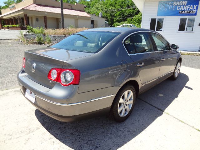2006 Volkswagen Passat Wagon SE