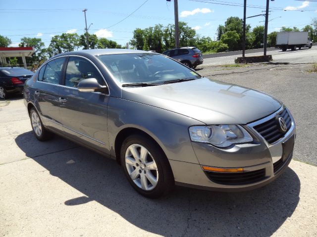 2006 Volkswagen Passat Wagon SE