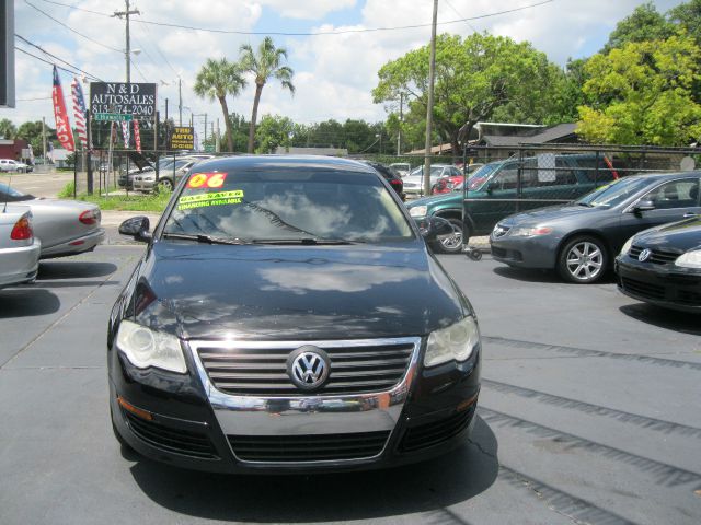 2006 Volkswagen Passat 4DR SDN LE V6 AT