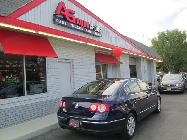 2006 Volkswagen Passat 4DR SDN LE V6 AT