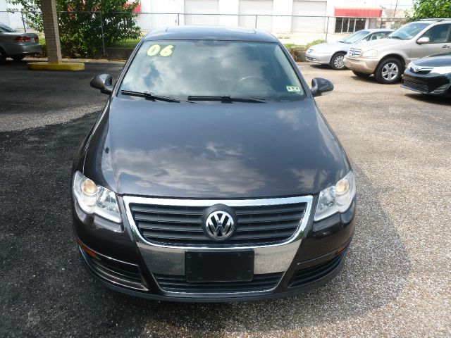 2006 Volkswagen Passat Wagon SE