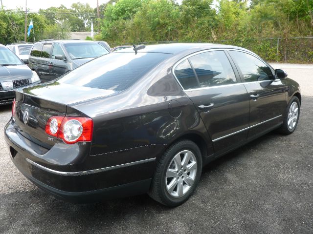 2006 Volkswagen Passat Wagon SE