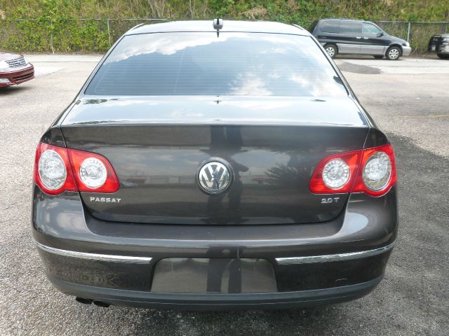 2006 Volkswagen Passat Wagon SE
