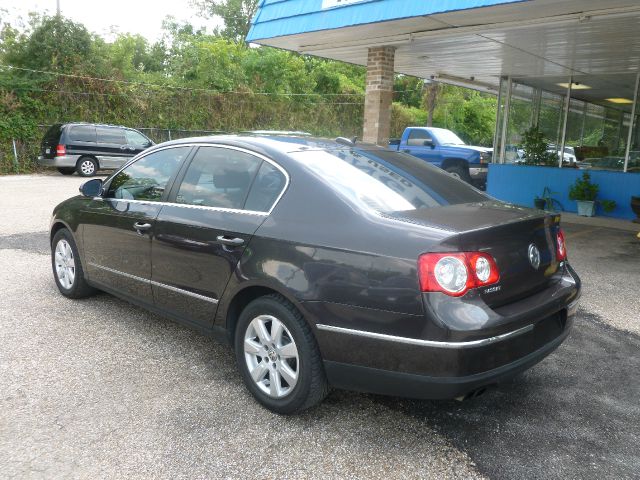 2006 Volkswagen Passat Wagon SE