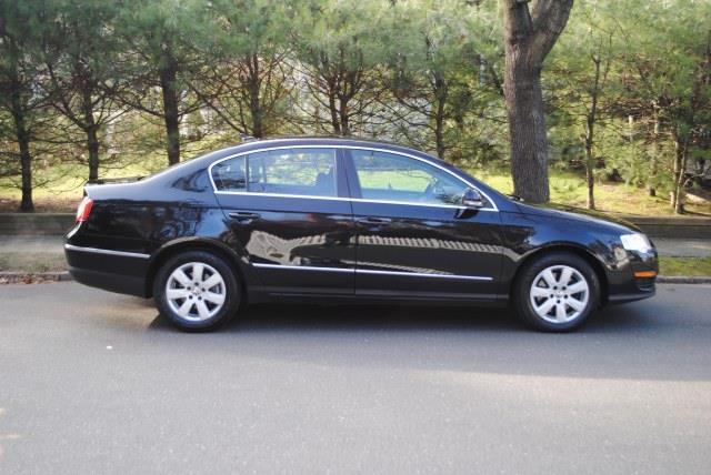 2007 Volkswagen Passat SLT Crew Cab 4WD DRW