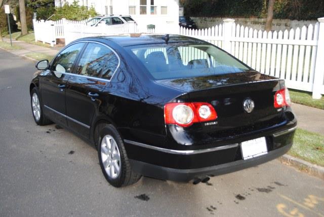 2007 Volkswagen Passat SLT Crew Cab 4WD DRW