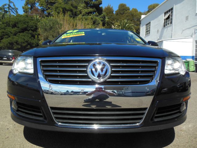2007 Volkswagen Passat 4dr Sdn GS Plus