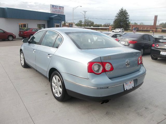 2007 Volkswagen Passat Wagon SE