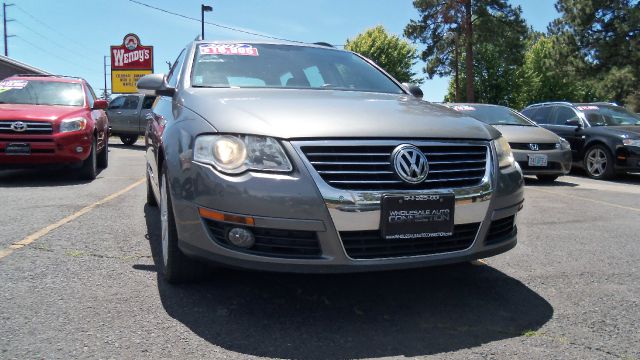 2007 Volkswagen Passat X 4x4 6 Cyl