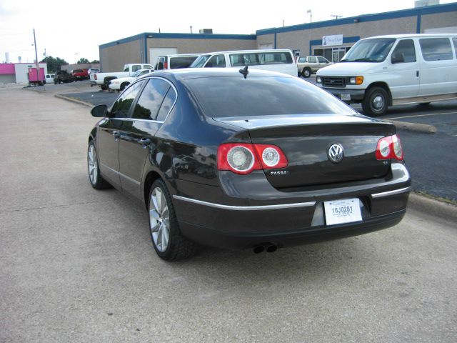 2007 Volkswagen Passat XLT Superduty Turbo Diesel